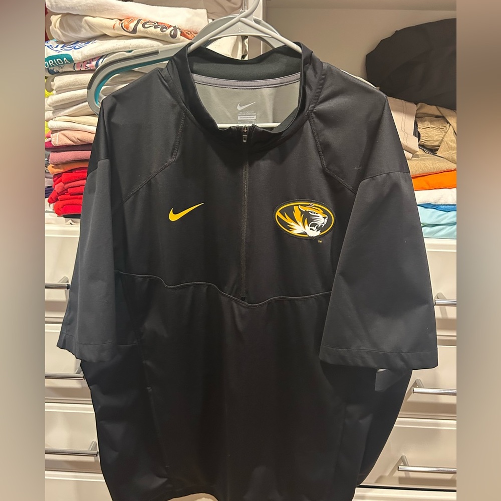 Men’s XXL Nike windbreaker like new